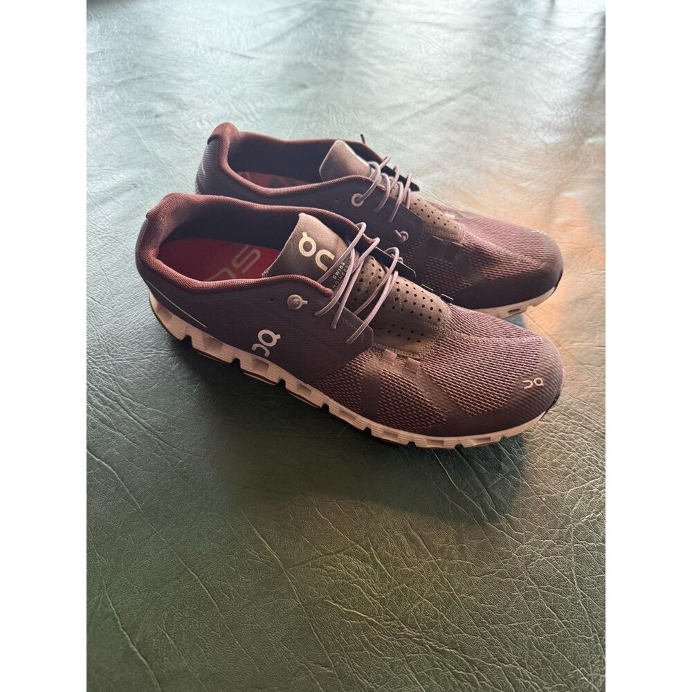 Men's On Cloud Running Shoes/ Size 11/ Amazing condition